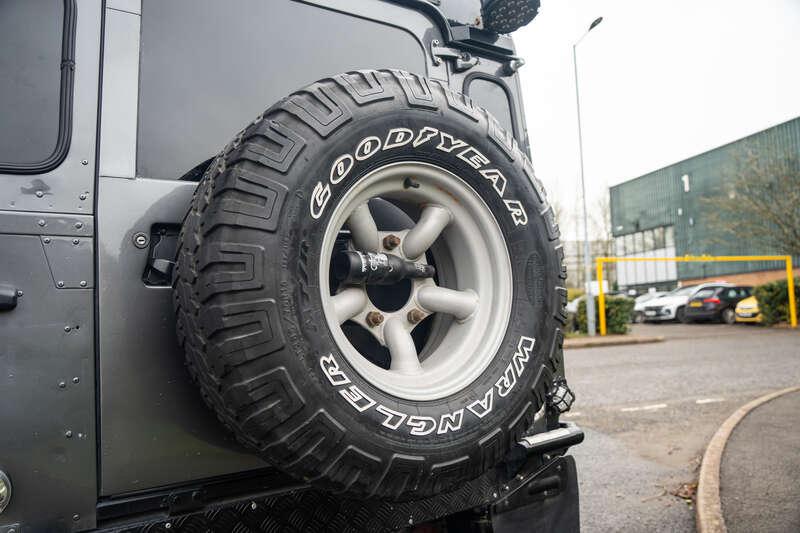 1986 Land Rover Defender 90