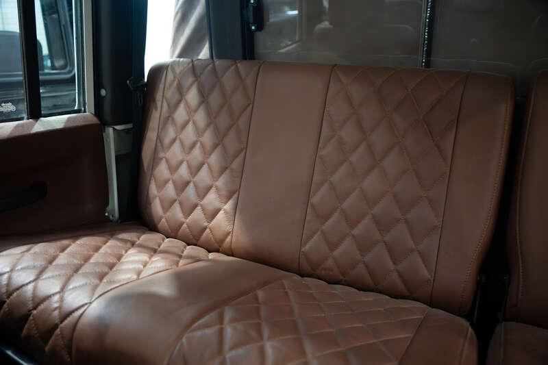 1993 Land Rover DEFENDER 127 DUAL CAB PICK UP