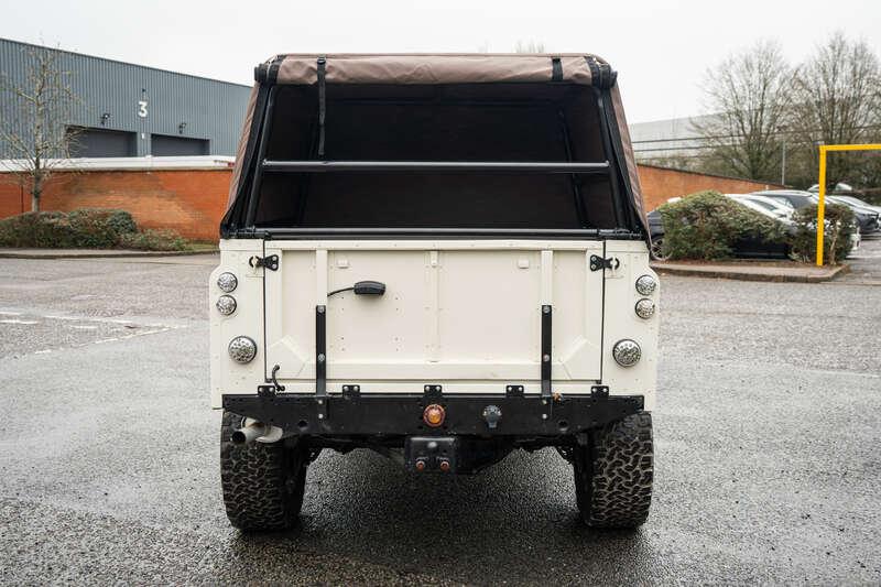 1993 Land Rover DEFENDER 127 DUAL CAB PICK UP