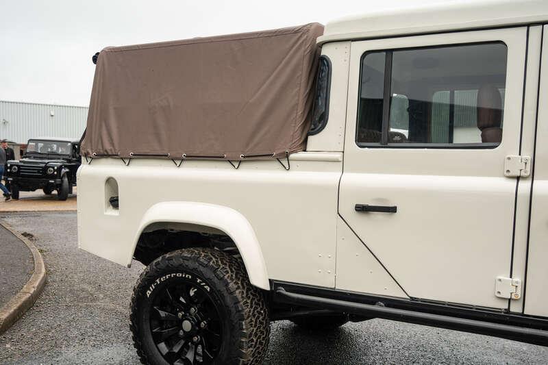 1993 Land Rover DEFENDER 127 DUAL CAB PICK UP