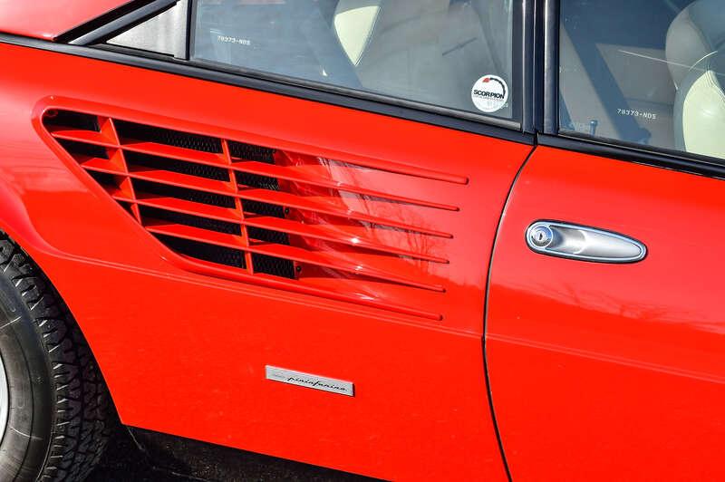 1989 Ferrari MONDIAL 3.2