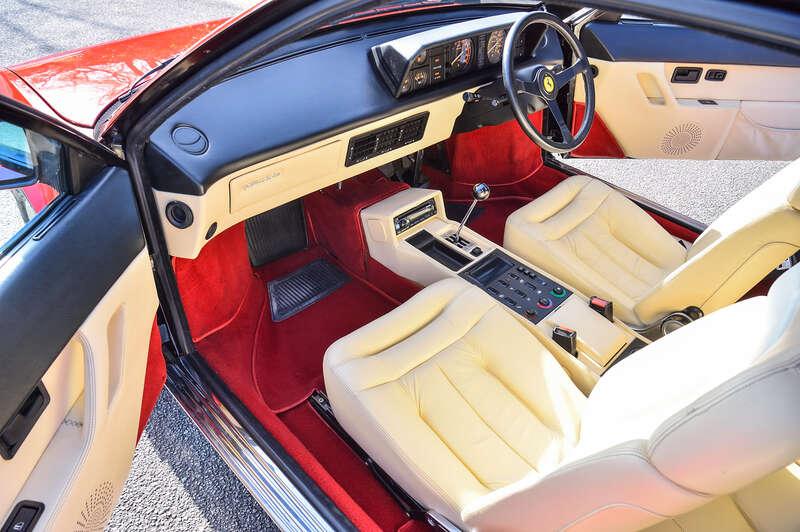 1989 Ferrari MONDIAL 3.2