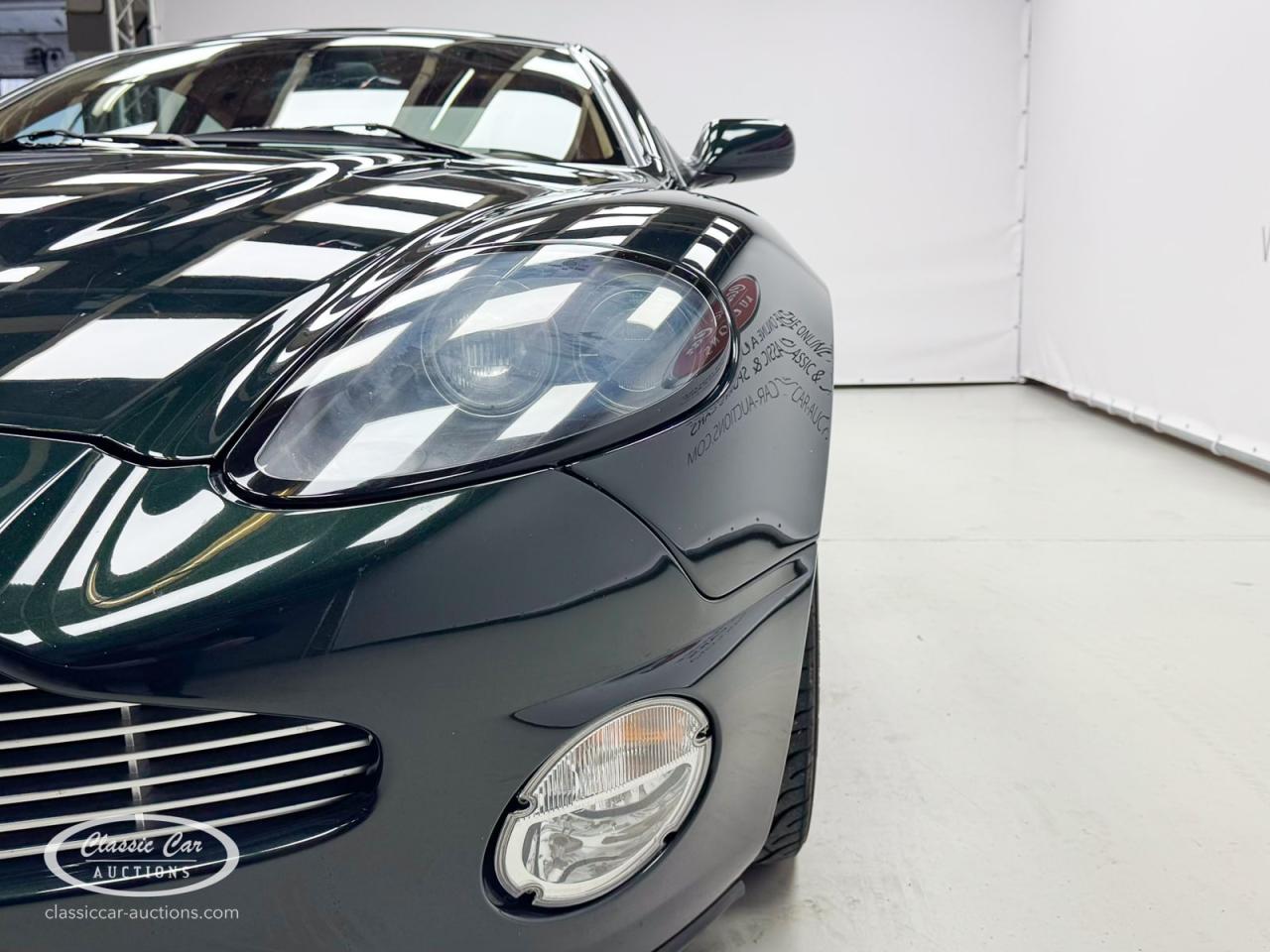 2003 Aston Martin V12