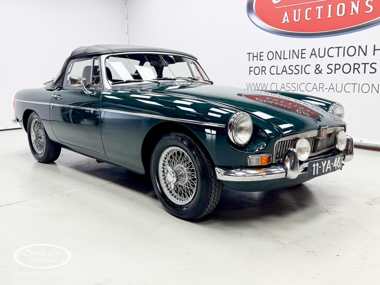 1973 MG B