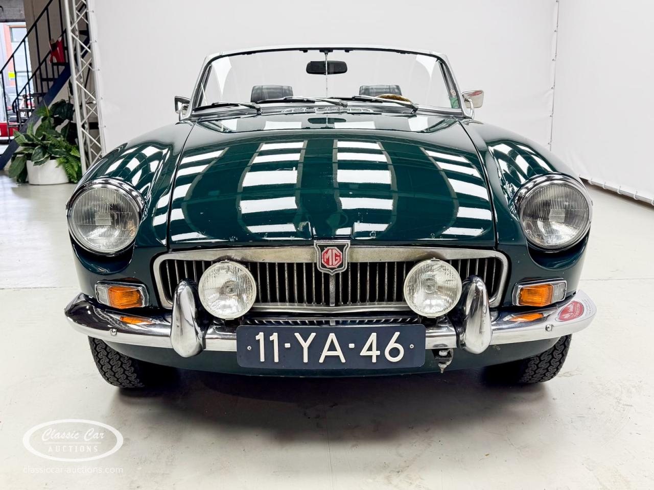 1973 MG B