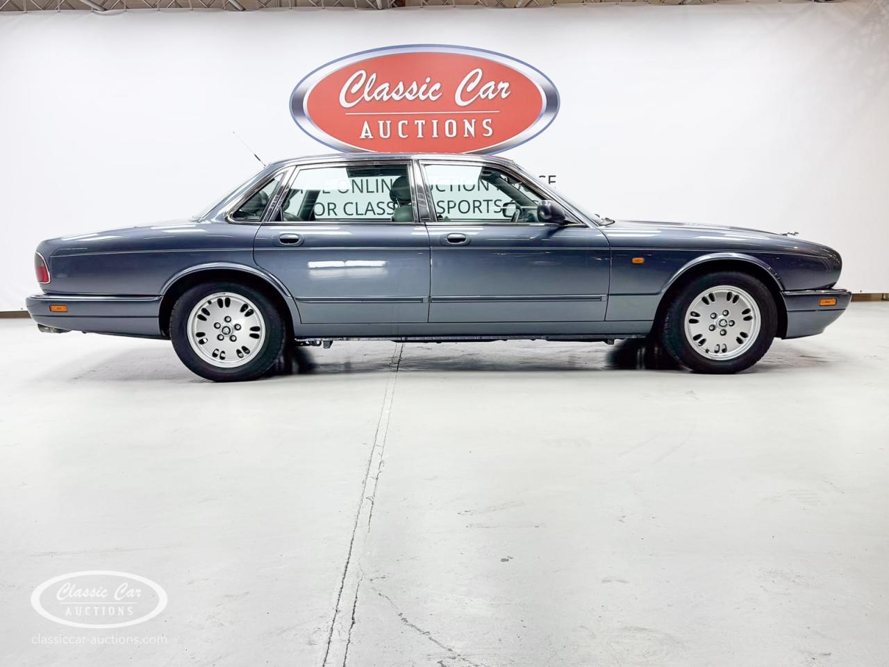 1995 Jaguar XJ6