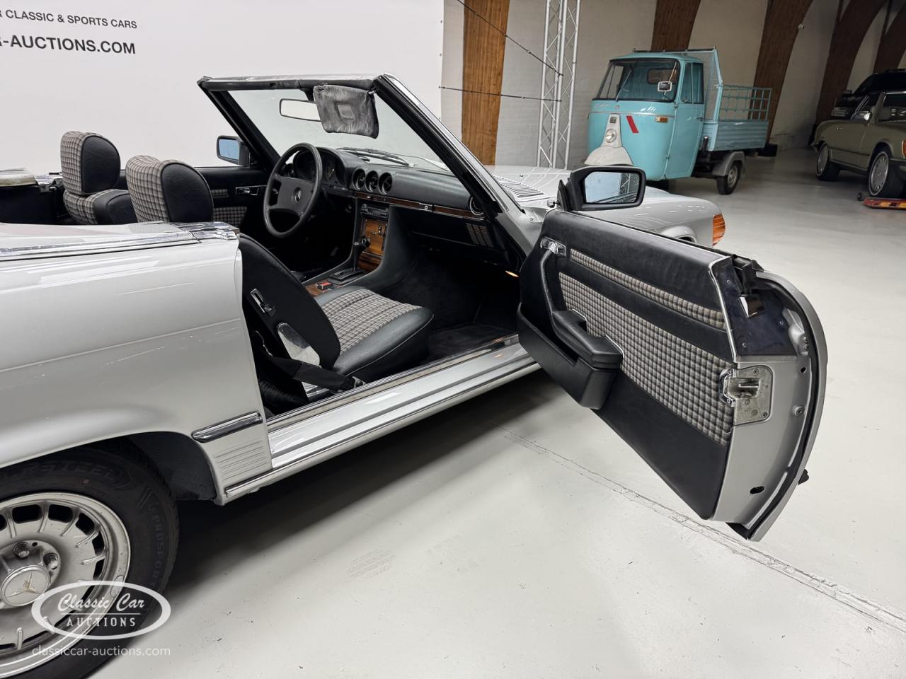 1981 Mercedes - Benz 280 SL