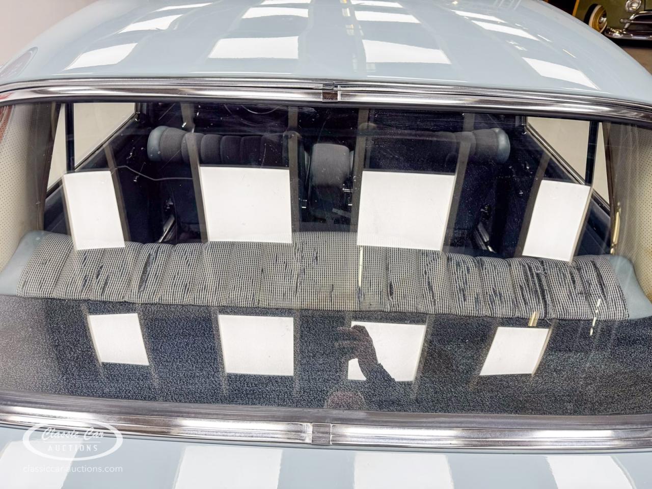 1965 Mercedes - Benz 230S