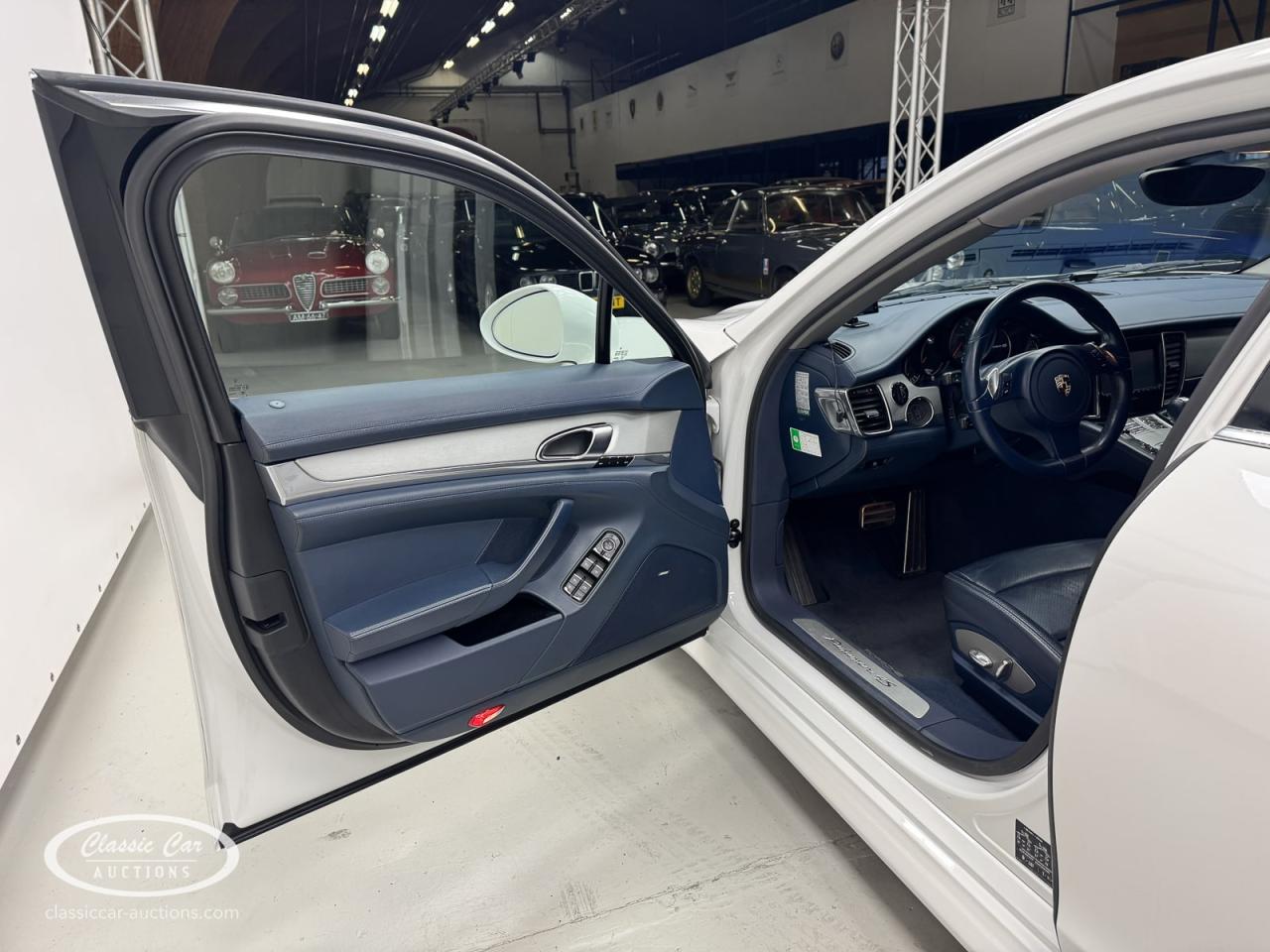 2010 Porsche Panamera