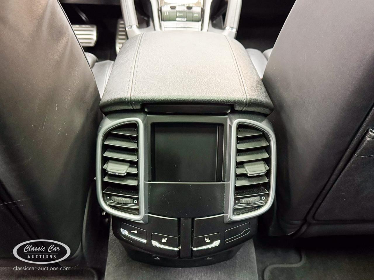 2011 Porsche Cayenne