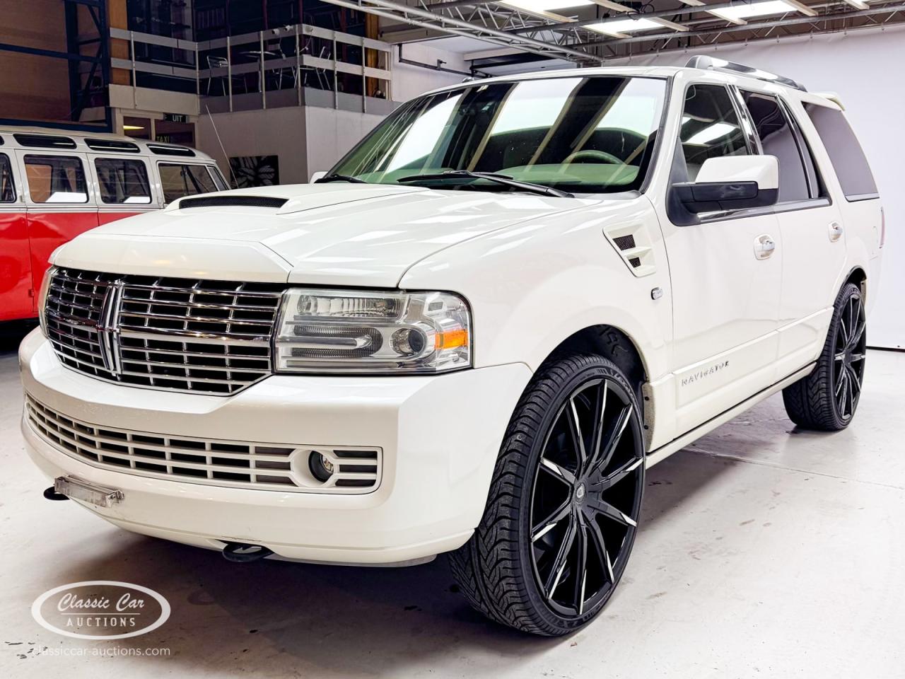 2011 Lincoln Navigator