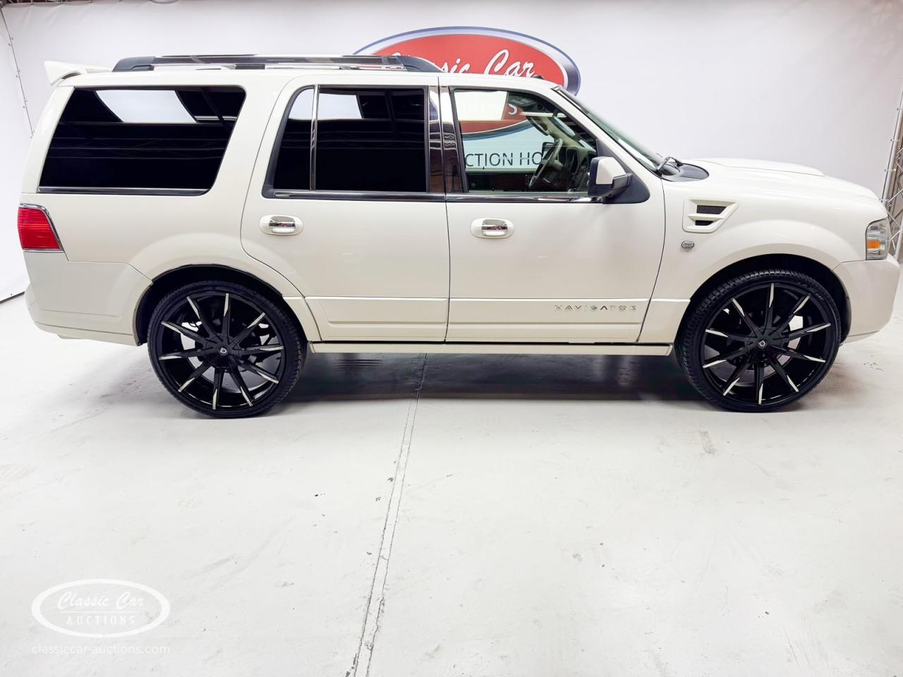 2011 Lincoln Navigator
