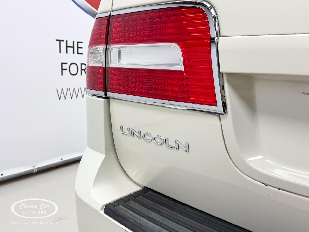 2011 Lincoln Navigator