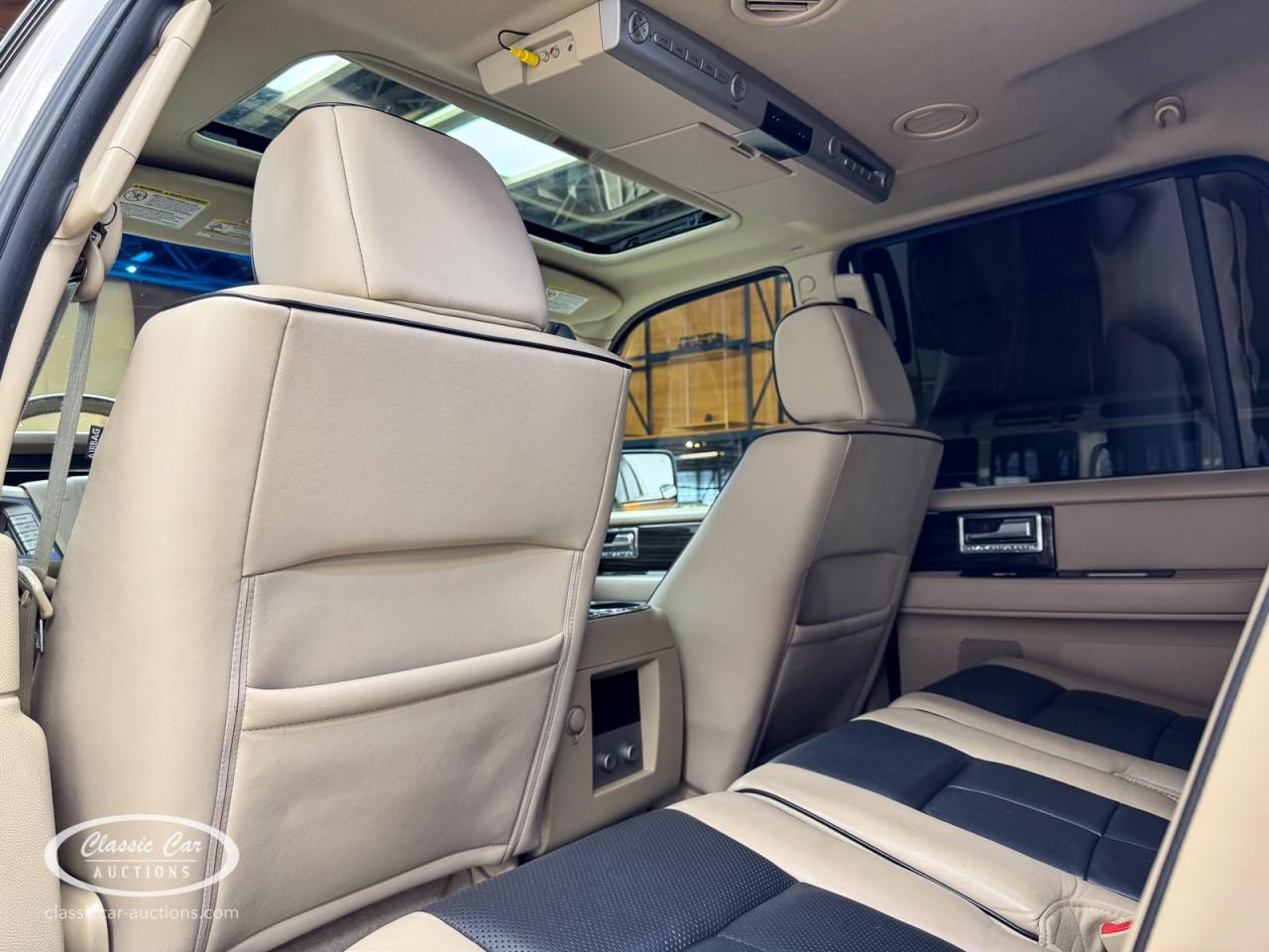 2011 Lincoln Navigator