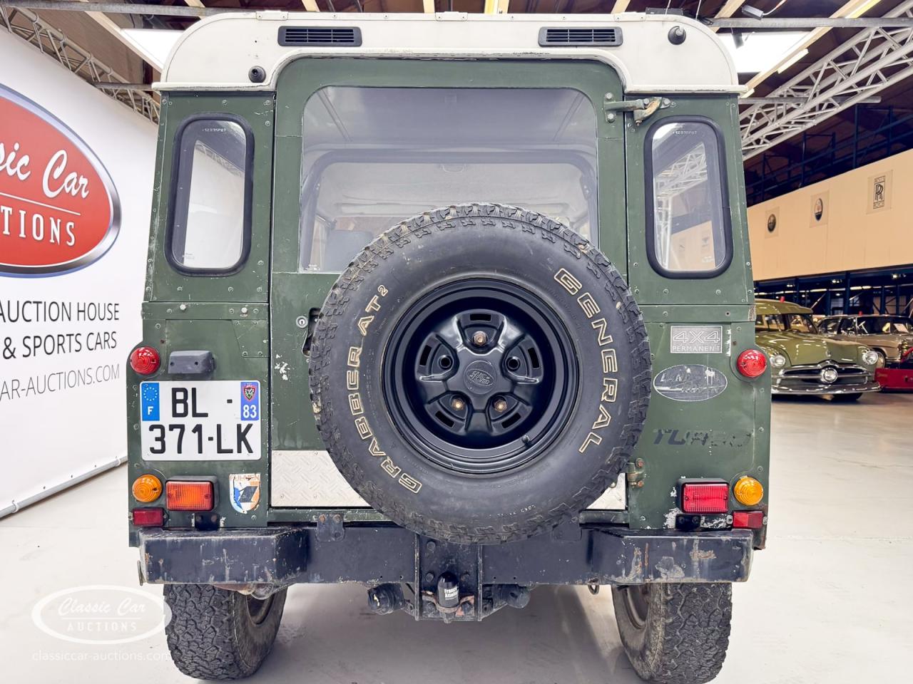 1987 Land Rover Defender