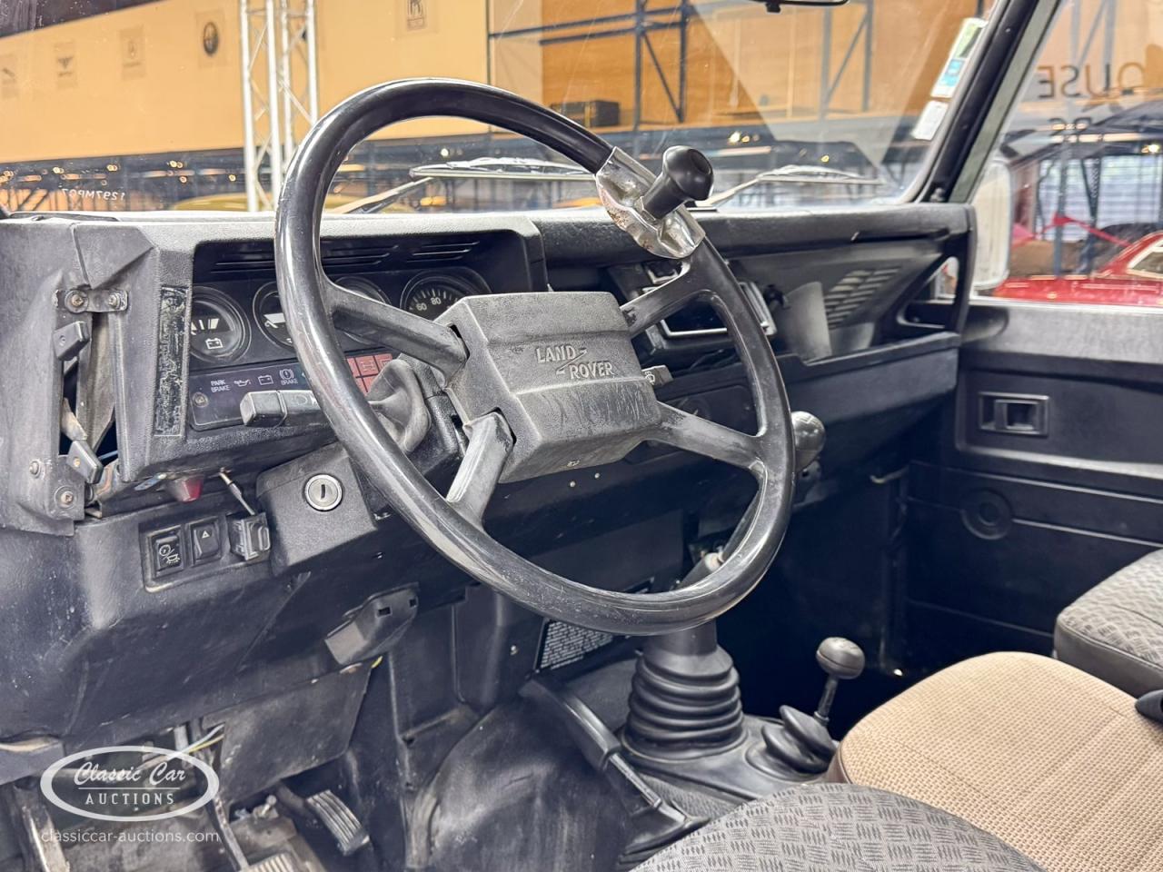 1987 Land Rover Defender