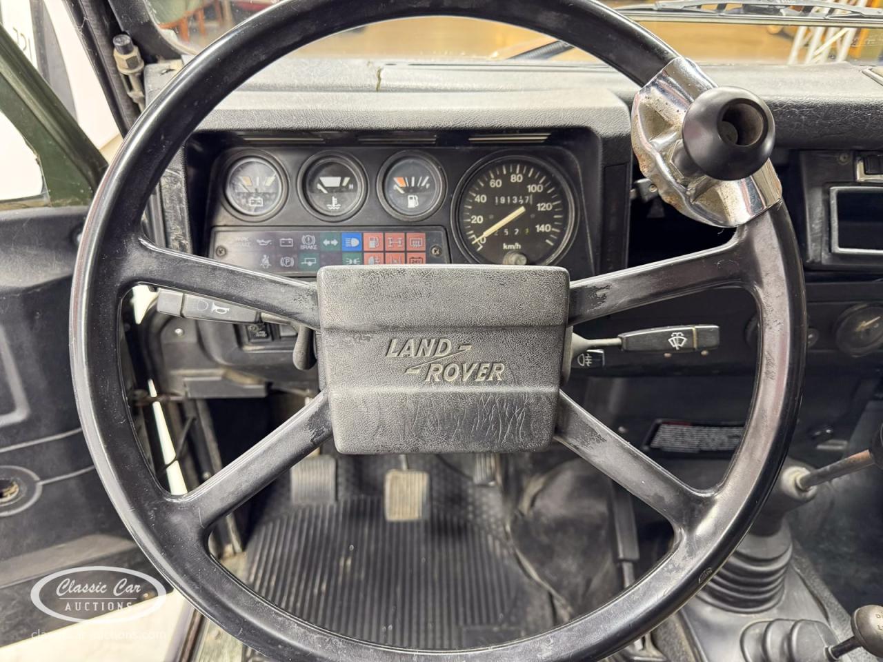 1987 Land Rover Defender