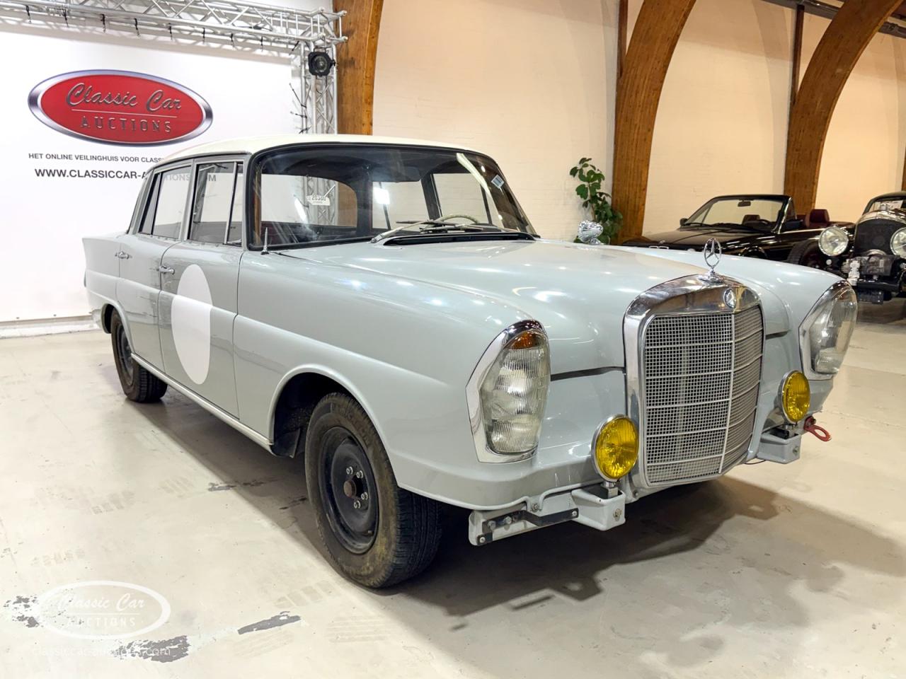 1960 Mercedes - Benz 220 SE