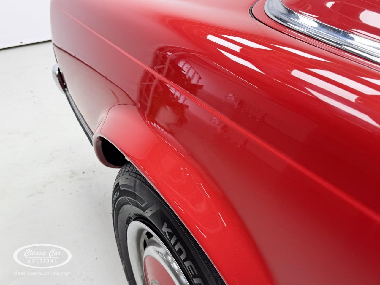 1968 Mercedes - Benz 280 SL