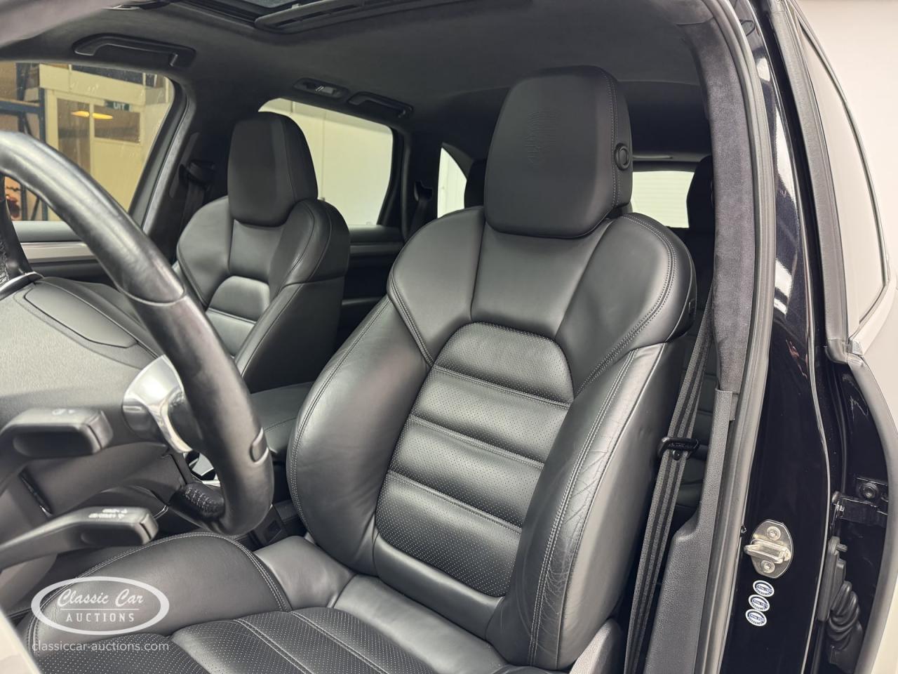 2010 Porsche Cayenne