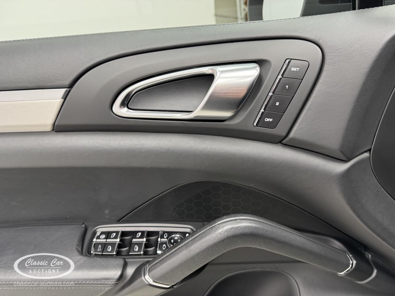 2010 Porsche Cayenne