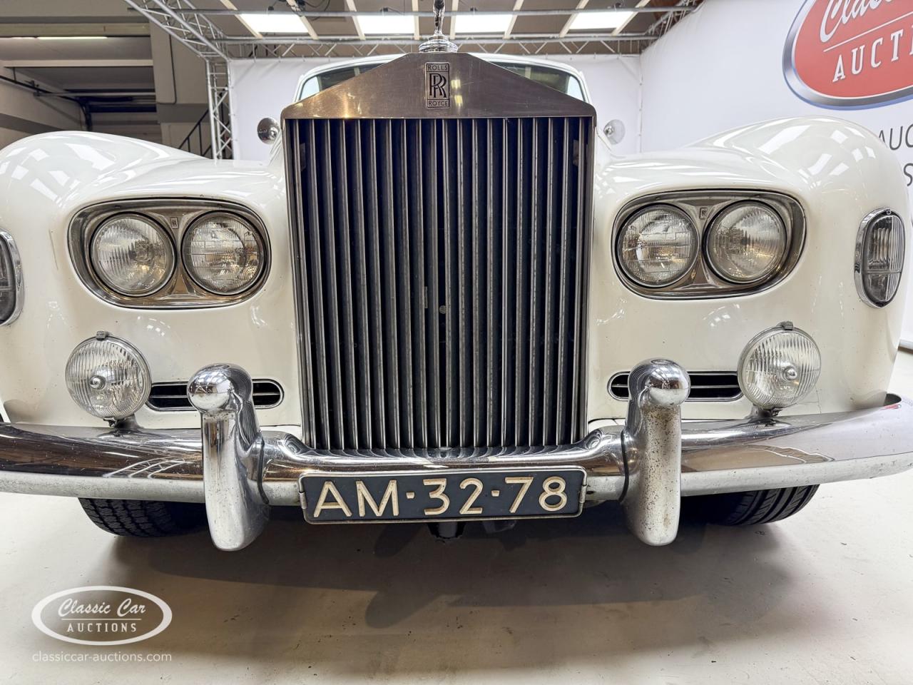 1965 Rolls - Royce Silver Cloud