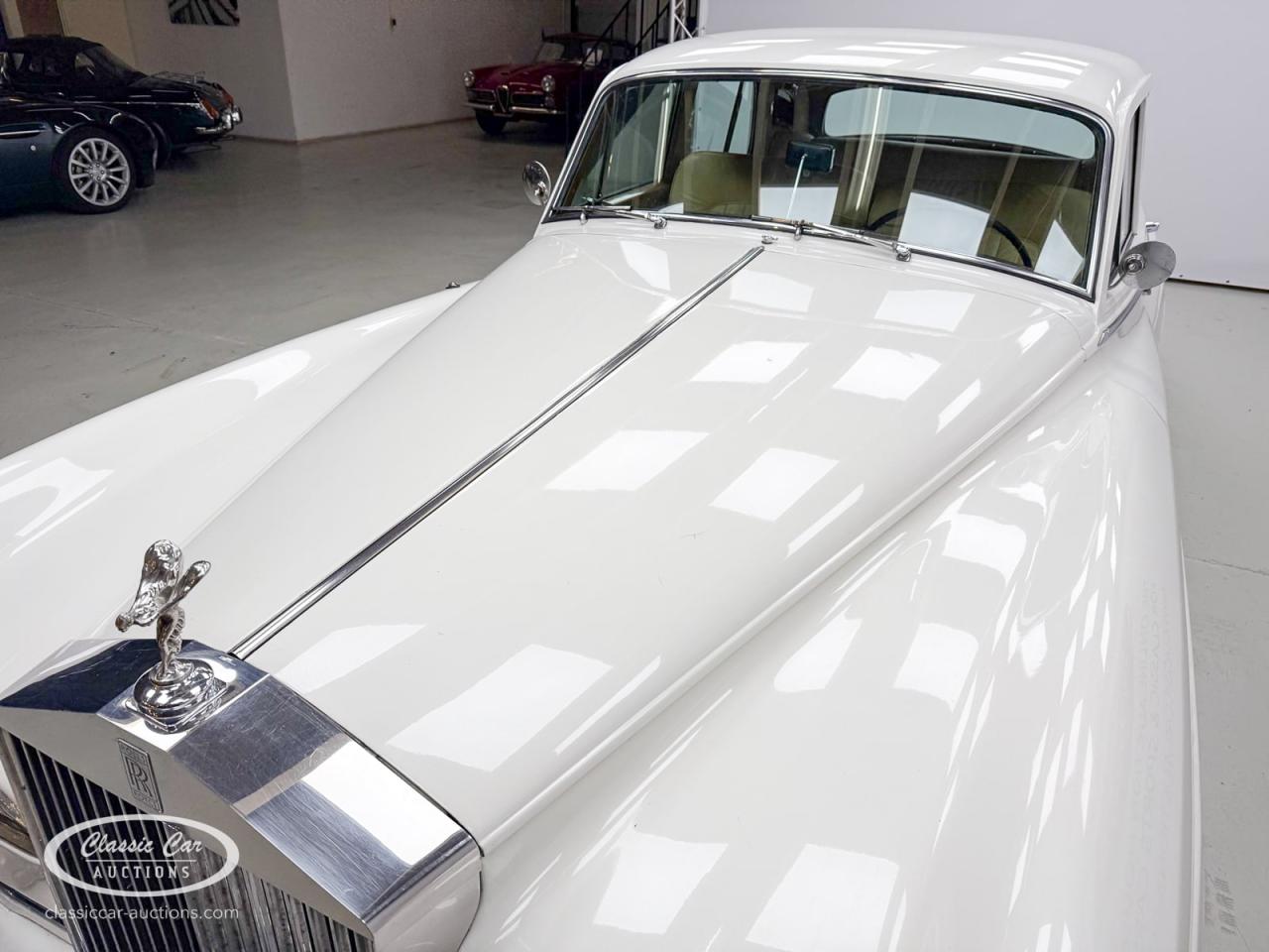 1965 Rolls - Royce Silver Cloud