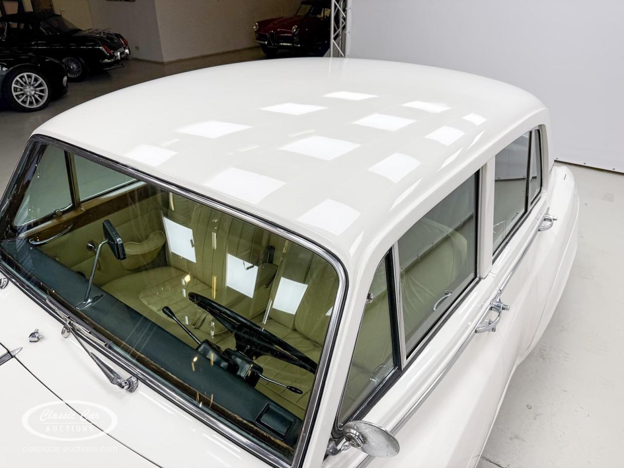 1965 Rolls - Royce Silver Cloud