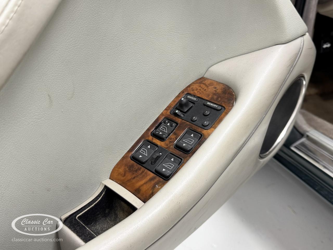 1995 Daimler Double Six