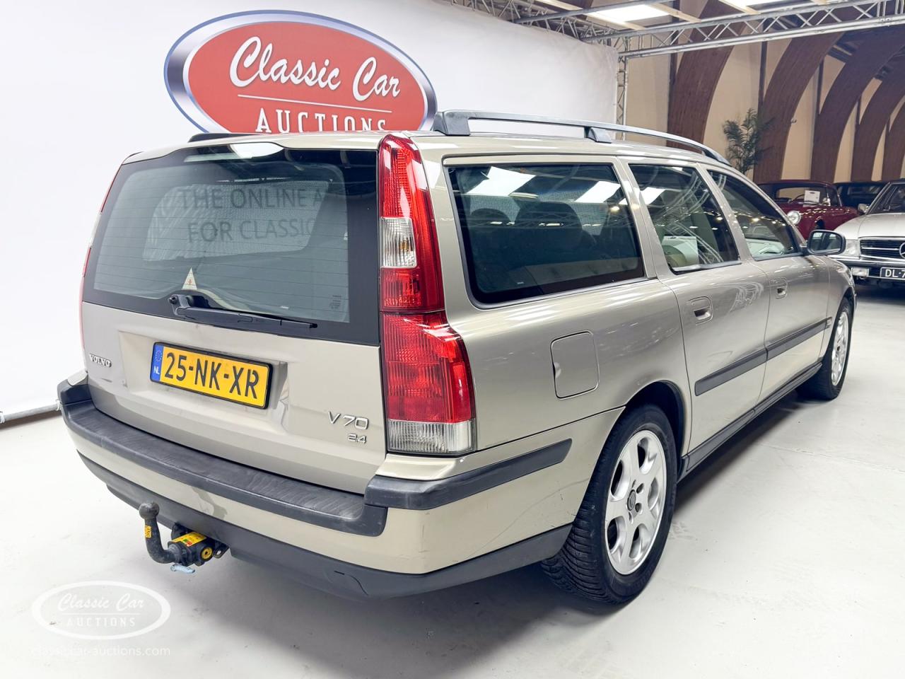 2003 Volvo V70