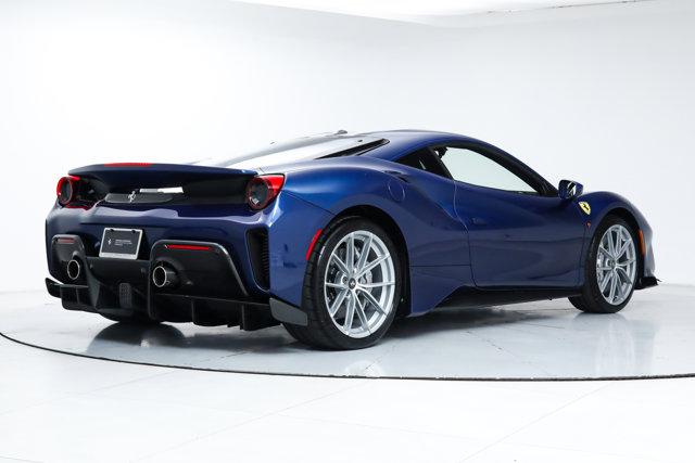 2020 Ferrari 488 PISTA