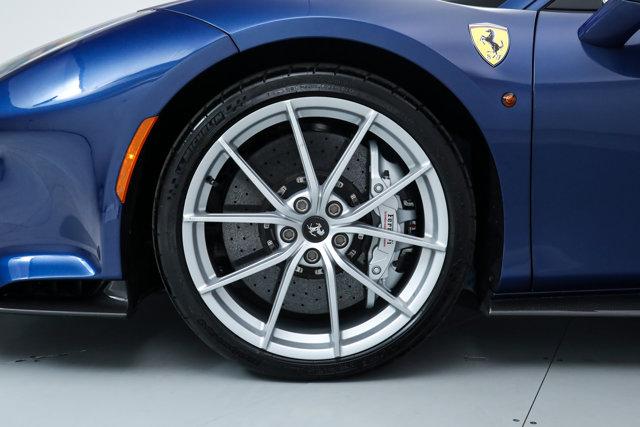 2020 Ferrari 488 PISTA