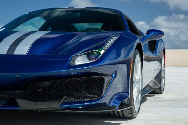 2020 Ferrari 488 PISTA