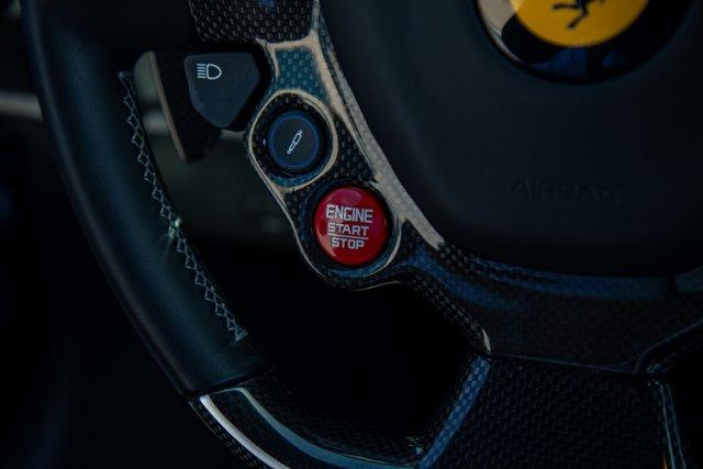 2020 Ferrari 488 PISTA