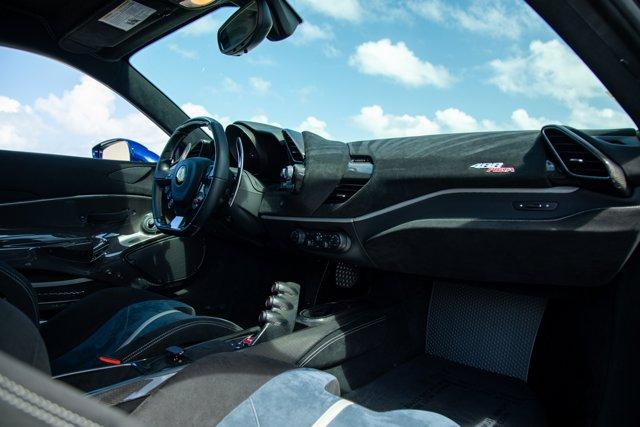 2020 Ferrari 488 PISTA