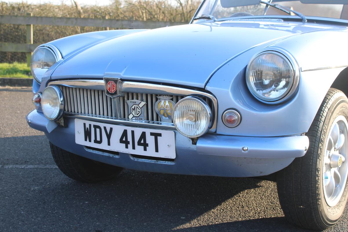 1979 MG B ROADSTER SEBRING