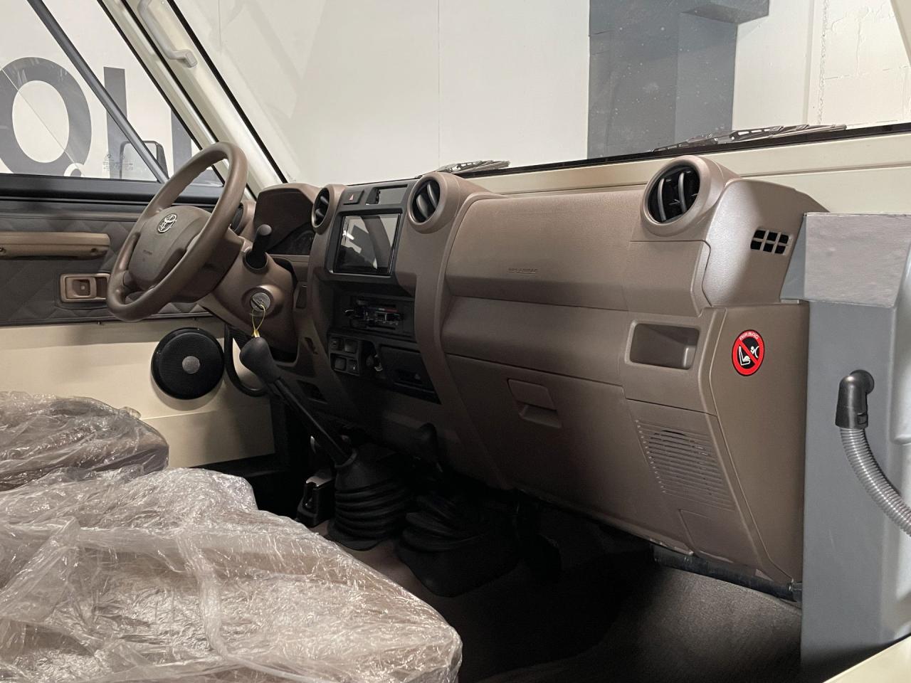 2023 Toyota amphicruser