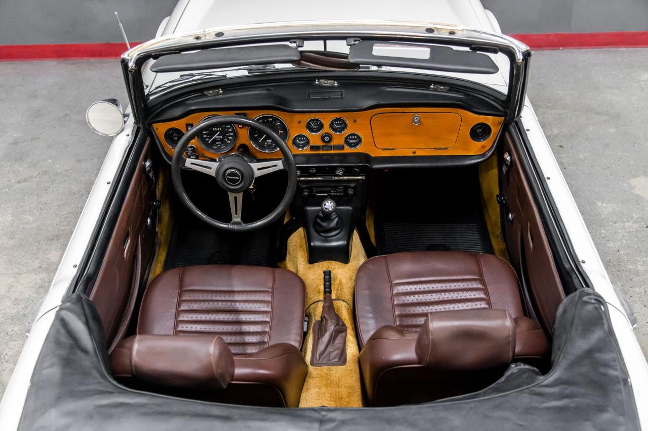1974 Triumph TR6 Overdrive