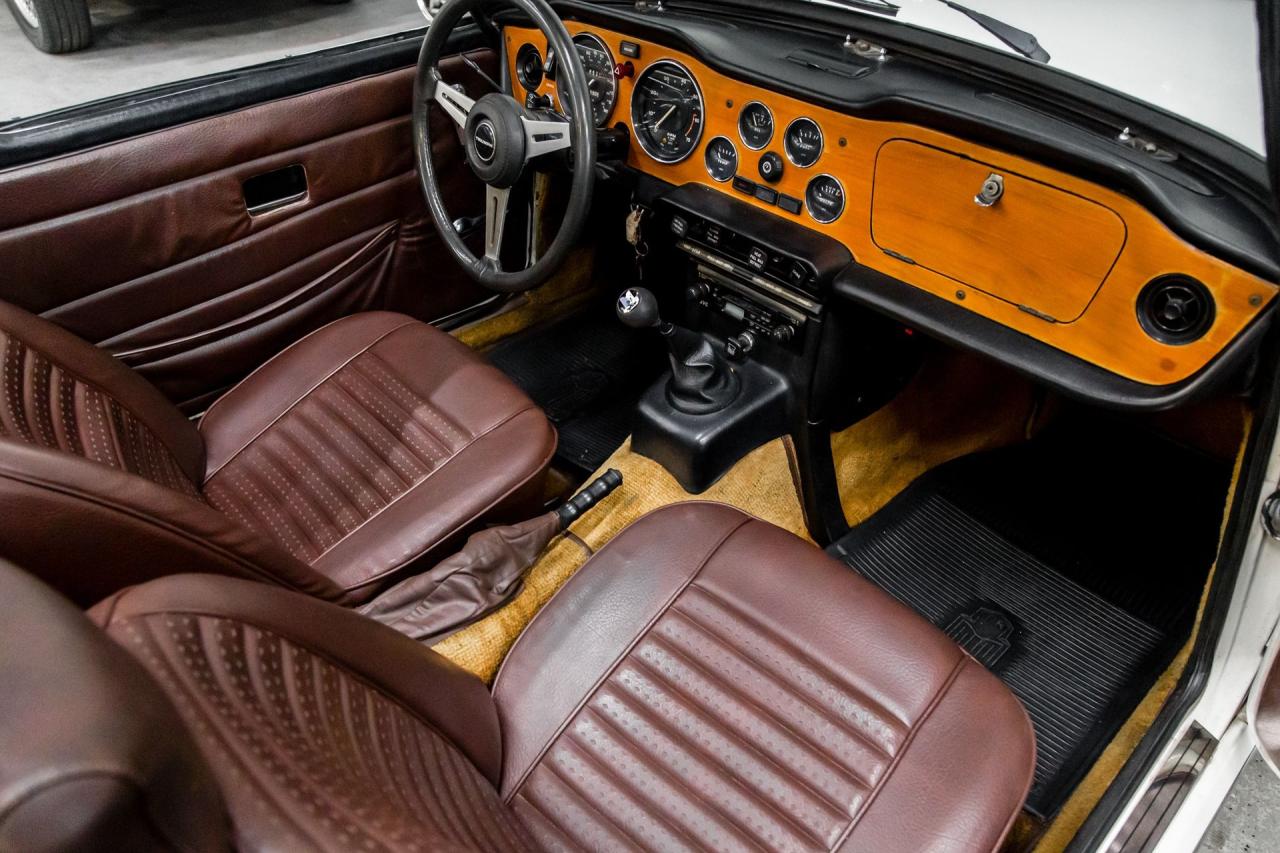 1974 Triumph TR6 Overdrive