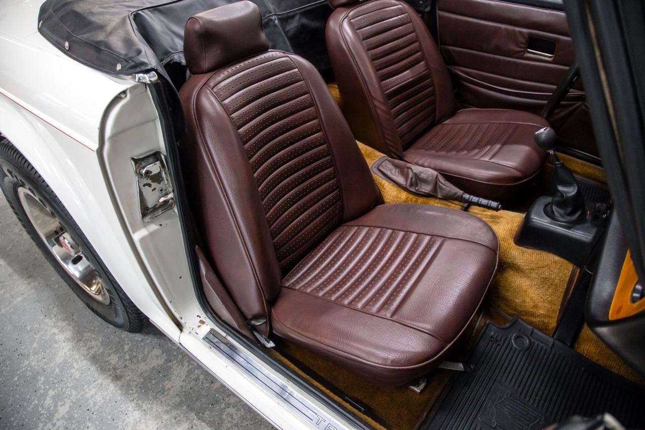 1974 Triumph TR6 Overdrive