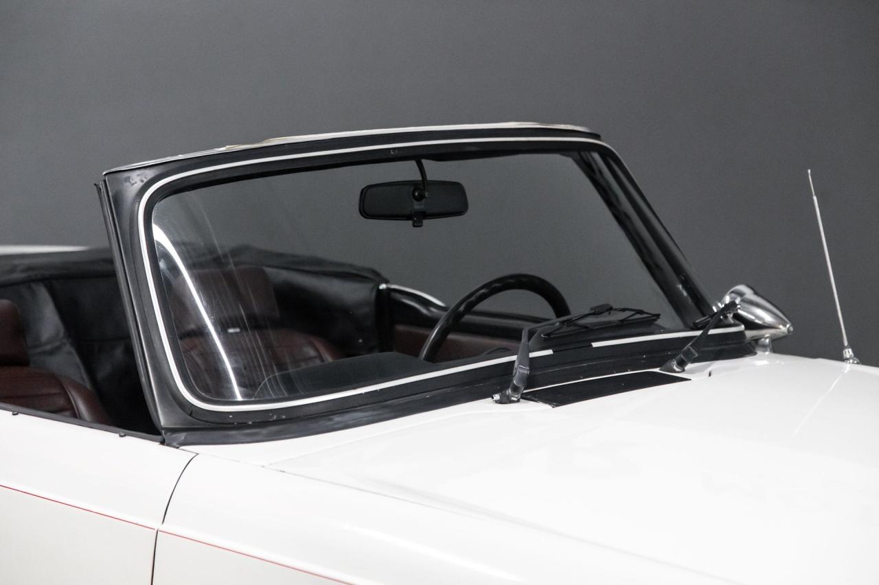 1974 Triumph TR6 Overdrive