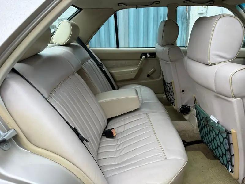 1988 Mercedes - Benz 190E