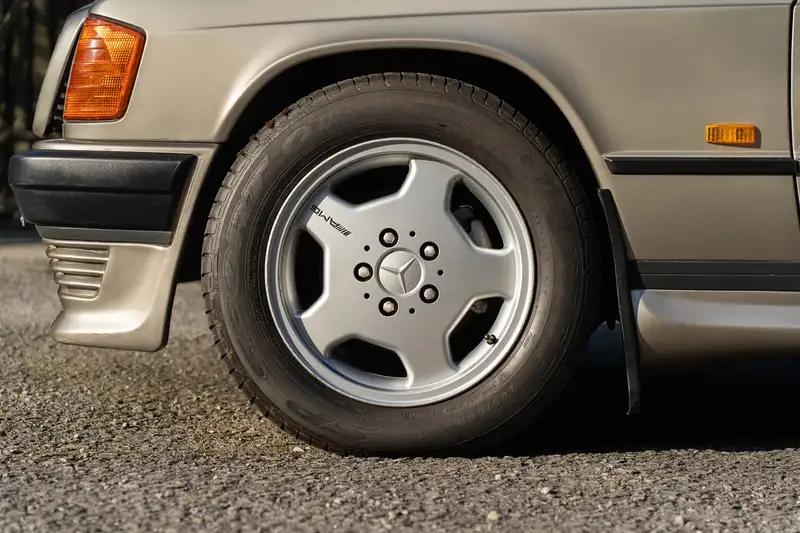 1988 Mercedes - Benz 190E