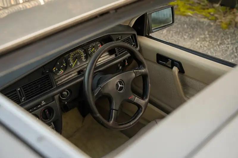 1988 Mercedes - Benz 190E