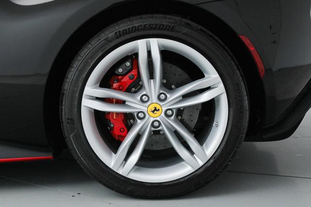 2025 Ferrari 296 GTS