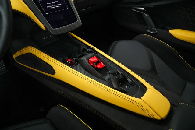 2024 Lamborghini Revuelto