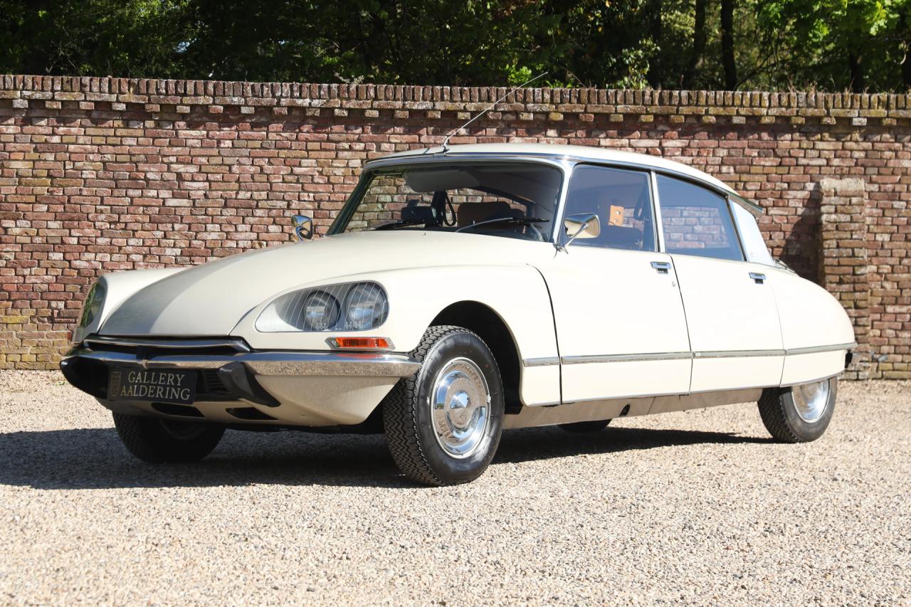 1971 Citro&euml;n Citro&euml;n DS20 Pallas &ldquo;Beige Albatros&rdquo;