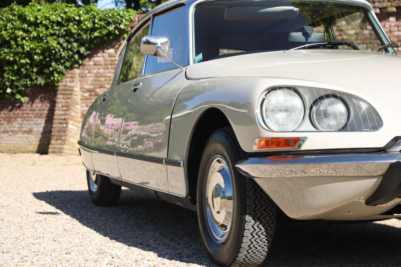 1971 Citro&euml;n Citro&euml;n DS20 Pallas &ldquo;Beige Albatros&rdquo;
