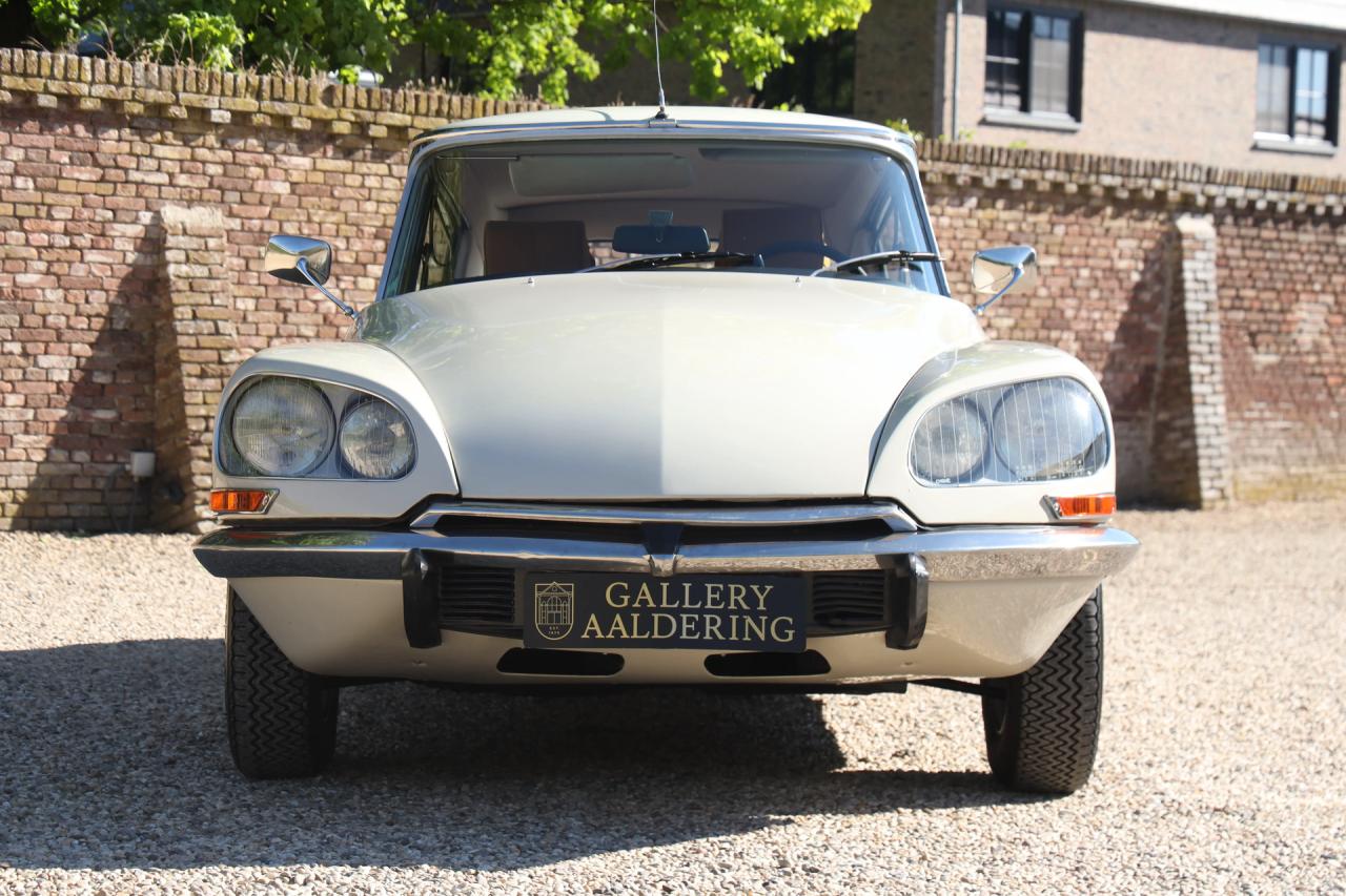 1971 Citro&euml;n Citro&euml;n DS20 Pallas &ldquo;Beige Albatros&rdquo;