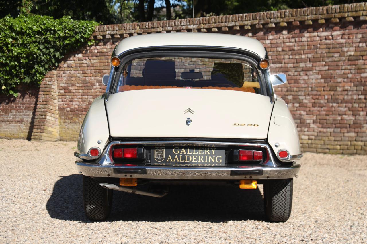 1971 Citro&euml;n Citro&euml;n DS20 Pallas &ldquo;Beige Albatros&rdquo;
